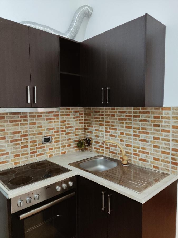 El Rio Apartments Sarande Bagian luar foto