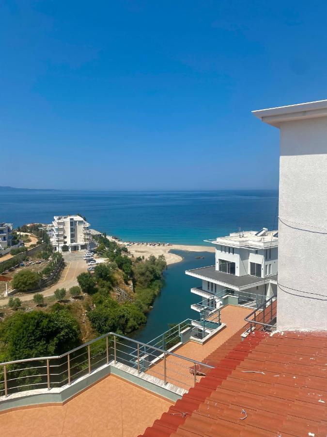 El Rio Apartments Sarande Bagian luar foto