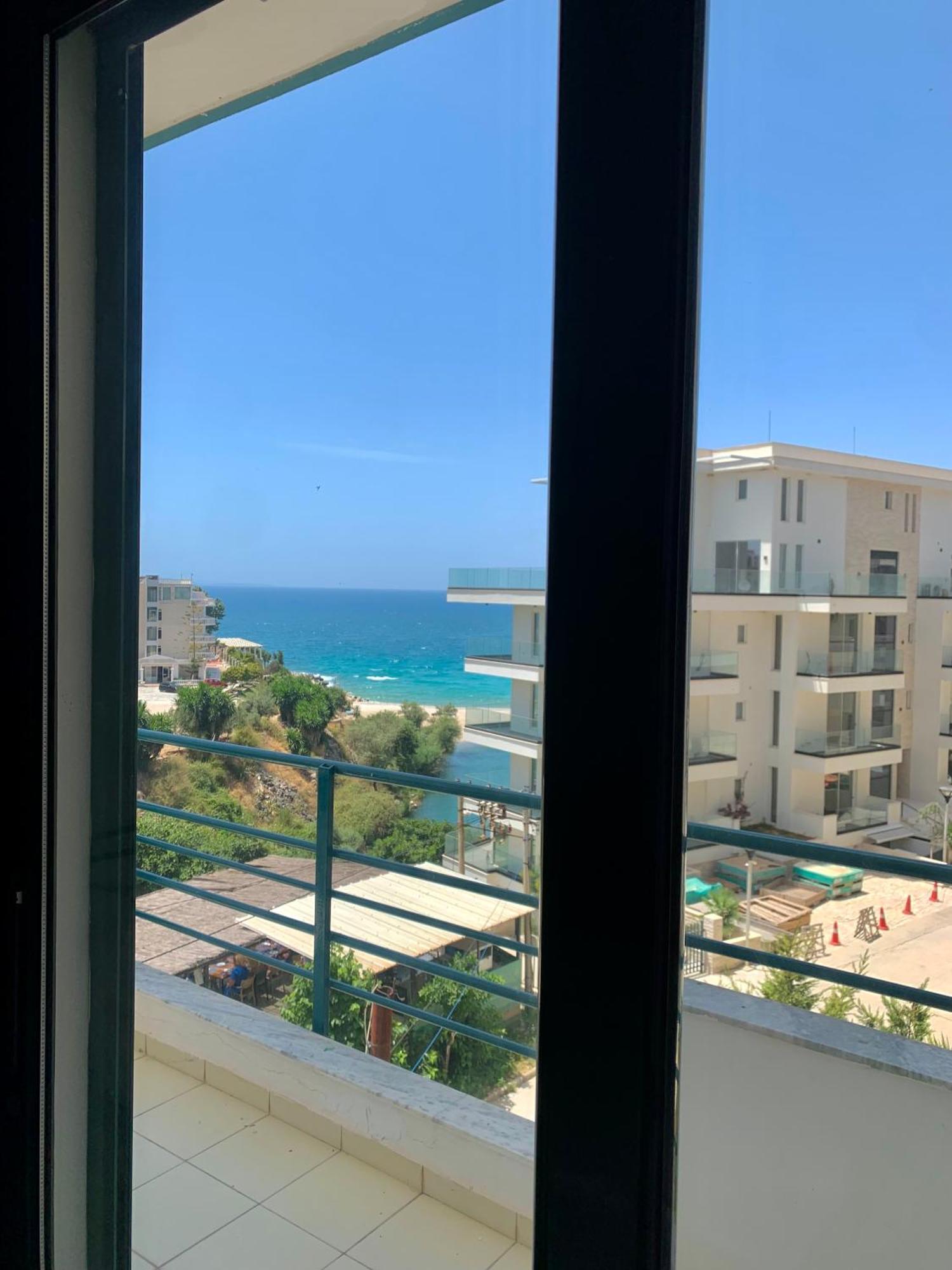 El Rio Apartments Sarande Bagian luar foto